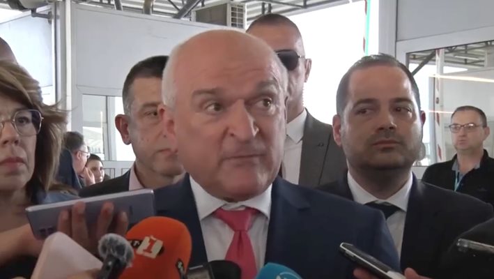 Служебният премиер Димитър Главчев потвърди че има сигнал за заплаха