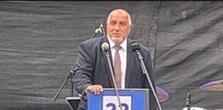 Борисов в Добрич: Помагаме на Украйна, защото е вероломно нападната и искат да ѝ отнемат земите /видео/