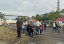 Протестиращи затвориха част от международен път край Гълъбово
