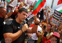 Антикорупционната комисия влязла и в жилището на Ивелин Михайлов, обискирали жена му