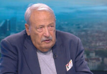 Лекари се борят за живота на Иван Гарелов в неврохирургията на „Пирогов“, той е с тежка черепно-мозъчна травма