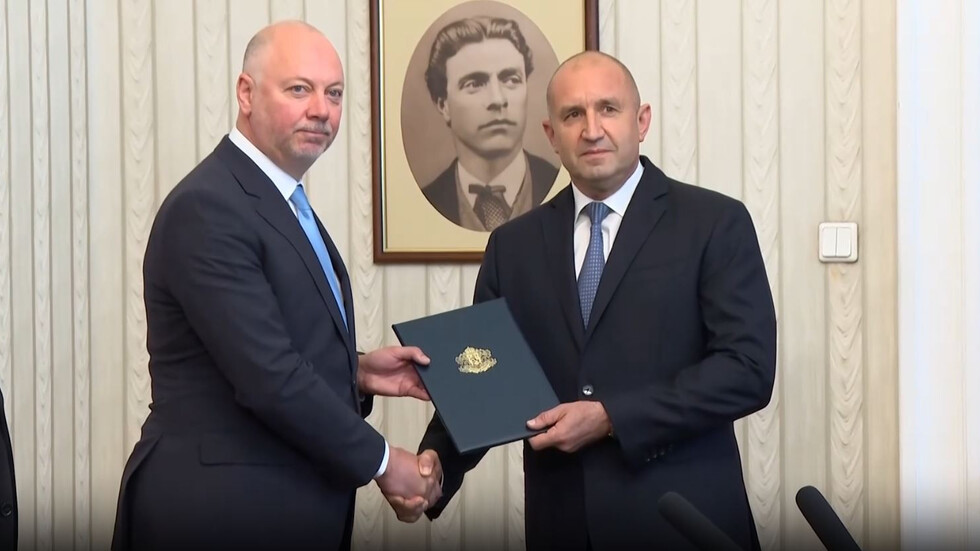 Лидерът на ГЕРБ Бойко Борисов предложи Росен Желязков за премиер