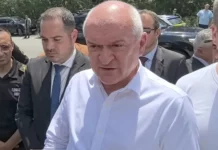 Главчев: Хората в районите на пожарите да бъдат спокойни, вземаме мерки навреме