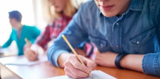 МОН публикува четвъртото класиране за гимназиите след 7-и клас