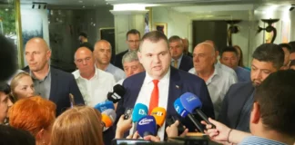Пеевски: Никога няма да си простим с Доган, ако партията се разцепи, призовавам го към обединение