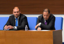 Полицаят, пребил студент в бар на морето, вероятно е работел и като охранител