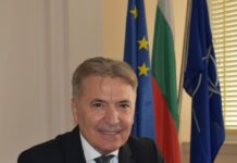 Министърът на икономиката остава и в служебното правителство на Горица Грънчарова