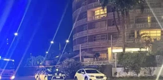 Хеликоптер се разби в хотел в Австралия, пилотът е загинал на място