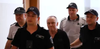 Обвиняемият за аферата в митниците Марин Димитров си сменя адвоката