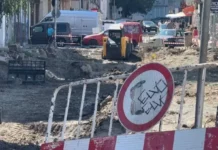 Евакуираха най-големия пазар в Бургас заради спукан газопровод