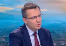 Станислав Анастасов: Около Джевдет Чакъров има проекти с неясен произход за соларни паркове