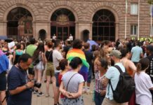 „Възраждане“ пусна „черен“ списък на учители, подписали се против забраната на ЛГБТ пропагандата в училищата