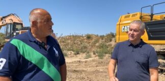 Борисов за пътя В. Търново – Русе: Да изцапаме багерите след изборите, че сега са чисто нови /видео/