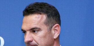 Изключеният от БСП Крум Дончев пак станал член на партията, но в друг район – с пълно мнозинство