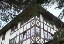 Данаил Папазов показа още един палат, обитаван от Ахмед Доган (Снимки)