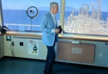 Първи танкер на терминала при Александруполис през октомври, за зимата ще има още четири