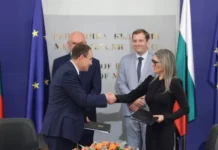 „Шкода“ подписа договор с българското транспортно министерство за доставка на 20 мотрисни влака за 511 млн. лв.