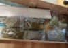Голямо количество наркотици и оръжие откриха в частна къща край Средец