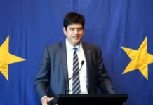 Посланикът на ЕС в Скопие: Конституционни промени с отложено действие не са приемливи