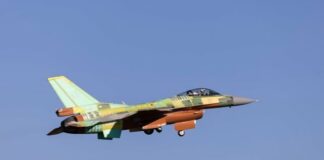 Самолет на Южна Корея е бомбардирал погрешка населено място, има пострадали