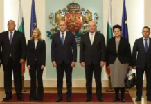 Започна извънредното заседание на КСНС