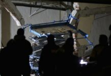 В халето, в което се срути скеле и загина работник, се е извършвал незаконен ремонт