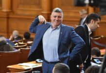 Номинацията на Андрей Цеков за председател на Народното събрание е нелепа