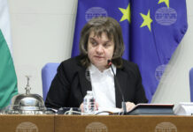 Киселова отказа да включи в дневния ред на парламента споразумението с Украйна