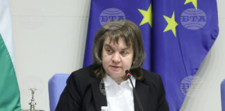 Киселова внесе проекторешения за сваляне на имунитета на Лена Бориславова, Джейхан Ибрямов и Марио Рангелов