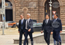 „Възраждане“ готови да предложат кабинет, ако им бъде даден третият мандат