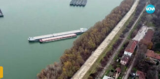 Арест на кораб при Русе, украински моряци бедстват без пари и храна