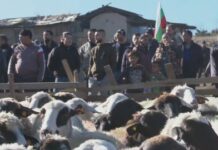 Популистите от МЕЧ, ИТН и „Величие“ яхнаха „протеста“ на животновъдите във Велинград. Вече се скараха за пари