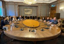 ГЕРБ и Демократична България обсъдиха възможностите за формиране на широко мнозинство с антикорупционен и проевропейски профил