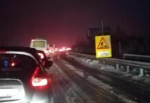 „Хемус“ и „Тракия“ блокирани от над 20 км автомобилни колони