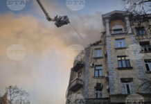 Трима души бяха убити при руски удари с дронове в Киевска област