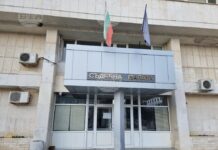 Граждани и близки на Ферарио Спасов на протест в Ловеч с искане за справедлива присъда за шофьора убиец