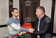 Освободеният от плен помощник-капитан на „Галакси лийдър“ Данаил Веселинов обмисля да се откаже от професията си