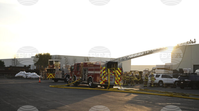 3fc0a9e4da8d48a1a246b8601ddece19--0--5eeaa11993b84a86bb3b6daf8be87b58