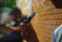 Депутатите забраниха вейповете за еднократна употреба