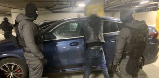 ГДБОП разби група за инвестиционни измами и пране на пари за стотици хиляди левове (СНИМКИ)