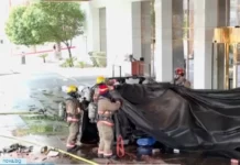 Автомобил се взриви пред хотел на Доналд Тръмп