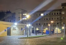 Взрив до полицейски участък в Берлин, двама служители са ранени