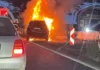 Кола горя на входа на тунел „Топли дол“ на магистрала „Хемус“