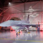 Последните два български F16 Block 70 по първия договор с „Локхийд Мартин“ пристигнаха в България