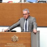 ДПС иска правителството да компенсира хората и бизнеса за повишените цени на горивата