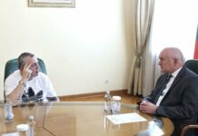 Премиерът Главчев обеща на Христо Мутафчиев проблемът със забавените плащания към театрите да бъде решен