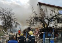 Откриха тяло на загинал човек под отломките в къщата в Банкя