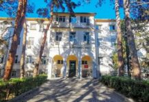 Лекарите от болницата в Сандански оттеглиха оставките си