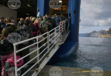 Обявиха извънредно положение в Санторини, трусовете продължават