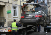 Вдигат таксите на наказателните паркинги в София